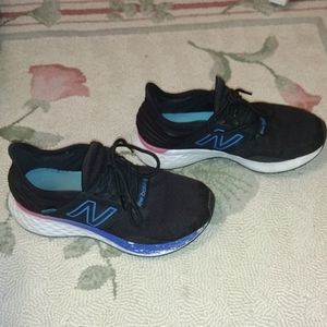 New Balance 7.5 women's shoes
